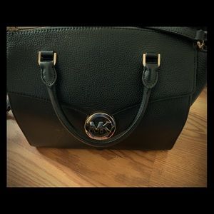 micheal kors handbag